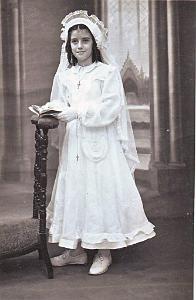 COMMUNIONS ORAN DU PATRONAGE ORAN DE LA JUS SAINT LOUIS   19XX JOSEPHINE SEGURA